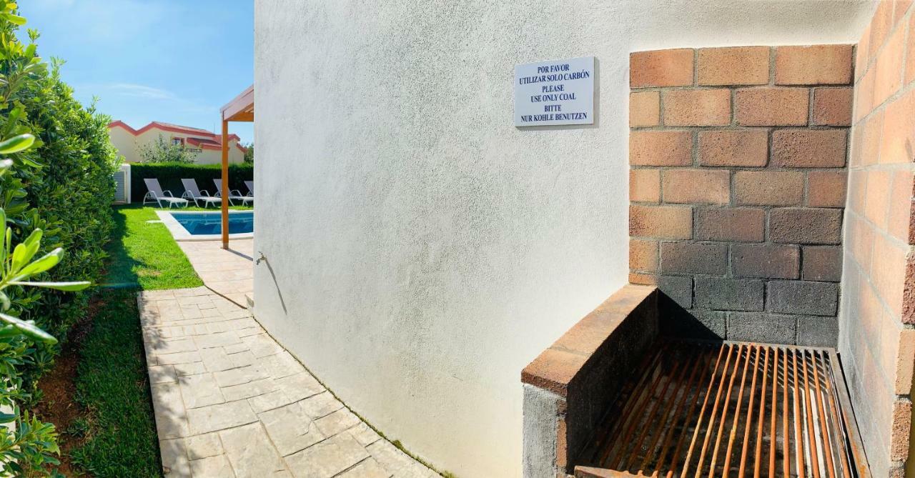 Villa Lauvic Cala en Bosch Εξωτερικό φωτογραφία